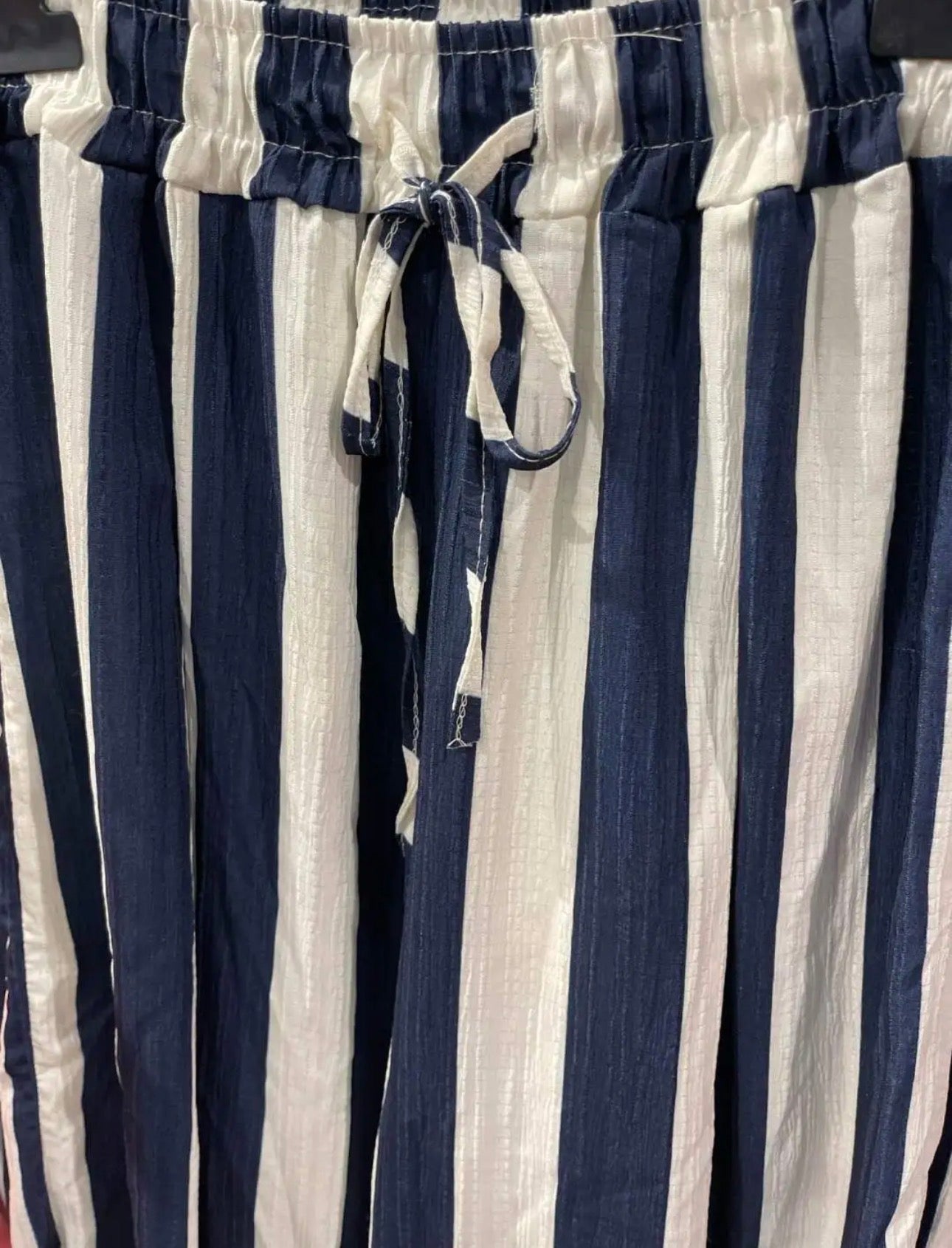 Pantalón Fluido de Rayas Verticales Pierna Ancha