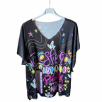 Camiseta Curvy Urban Negra | Estampado Delantero y Trasero